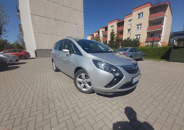 Opel Zafira cena 41500 przebieg: 217064, rok produkcji 2014 z Hrubieszów małe 106